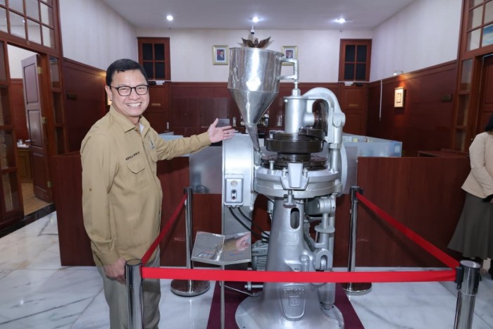 BPOM Rayakan 25 Tahun , Napak Tilas Pabrik Obat Pertama Indonesia