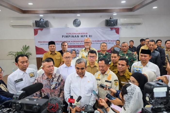 Ramadhan Penuh Kepedulian: Ketua MPR, Mendagri, dan BPOM Serahkan Bantuan untuk delapan kabupaten di Aceh